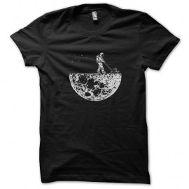 Shirt astronaute qui tond la lune noir pour homme et femme